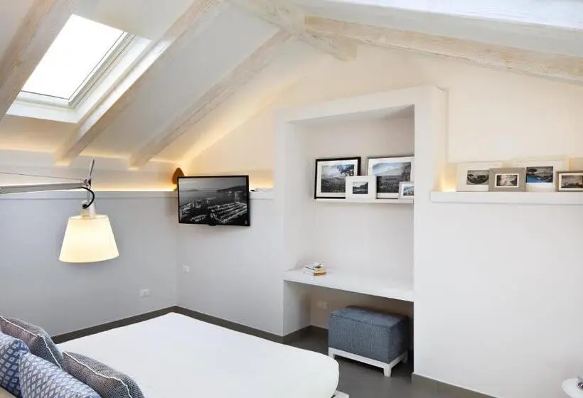デラックスルーム, Melrose Relais