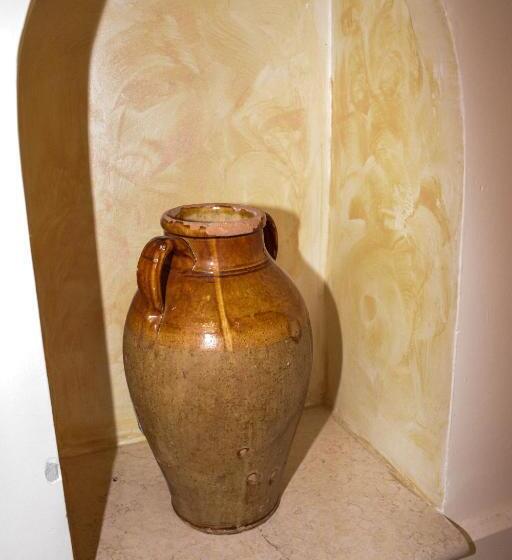 اتاق استاندارد سه نفره, B&b Le Colonne