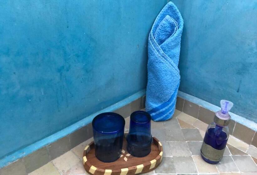 اتاق استاندارد, Dar Fangui