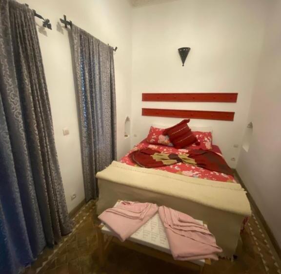 آپارتمان 2 خوابه, Dar Fangui