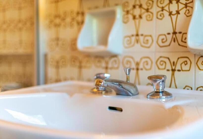 Номер Стандарт Вид на Сад, Haus Oberhofer