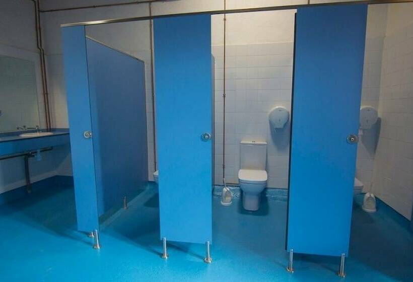 Кровать в Общей Комнате, Monasterio Y Pension De Moraime