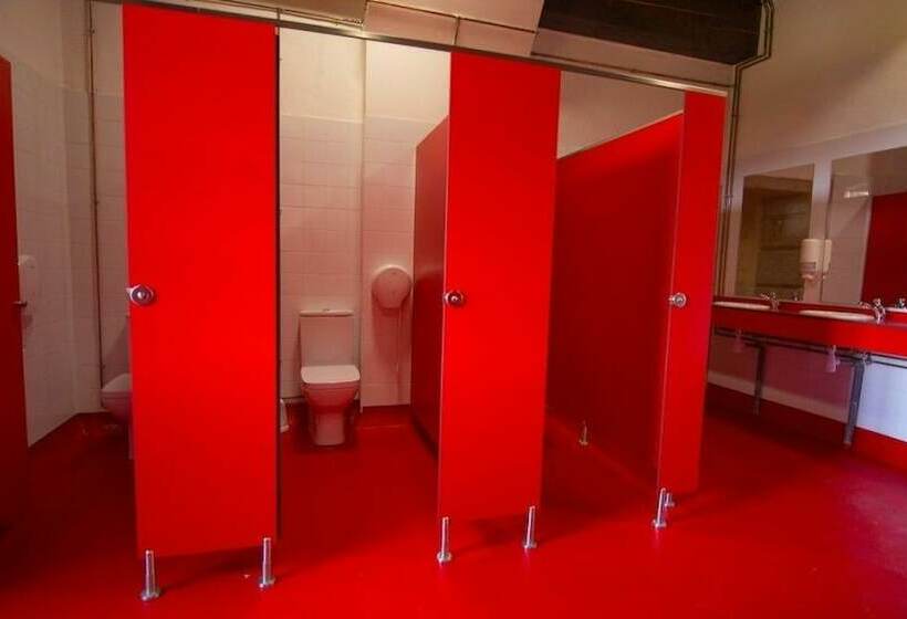 Кровать в Общей Комнате, Monasterio Y Pension De Moraime