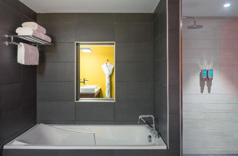 חדר סטנדרט, Aloft Al Ain