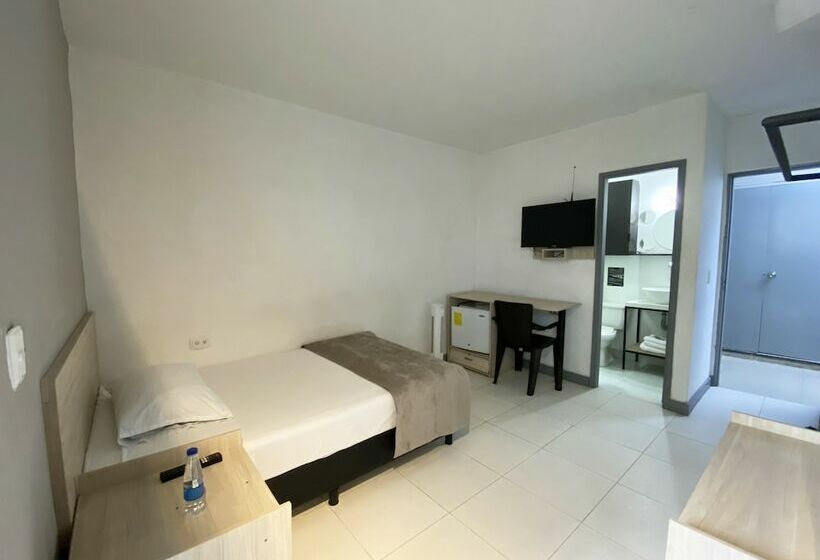 标准单人间, Ayenda 1224 Pixel House