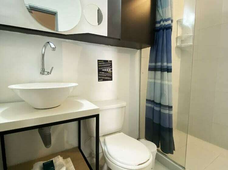 标准单人间, Ayenda 1224 Pixel House