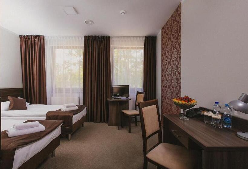 Номер Стандарт, Dąbrowski