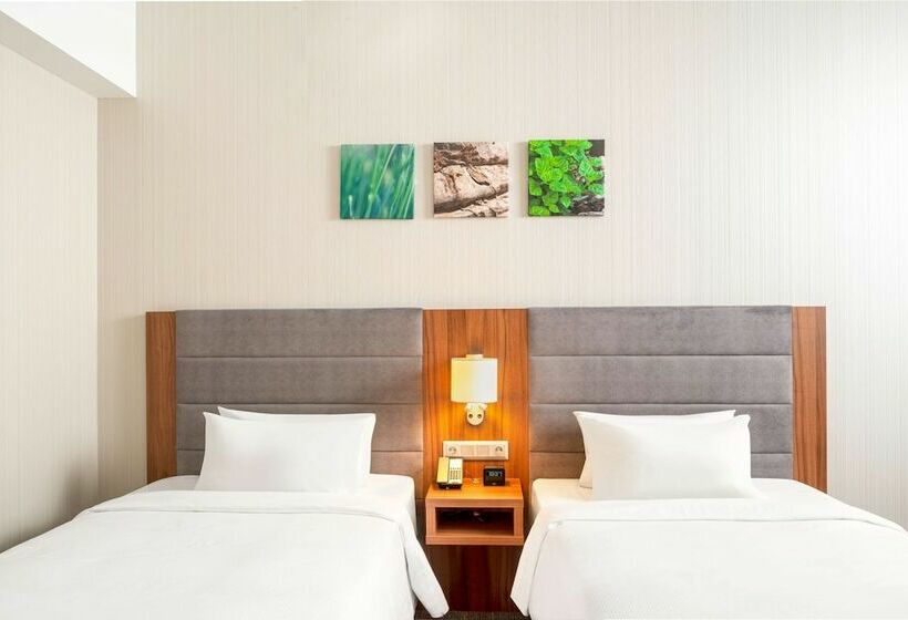 اتاق استاندارد, Hilton Garden Inn Bucharest Old Town