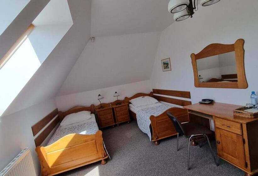 带3个卧室的公寓, Karkonosze