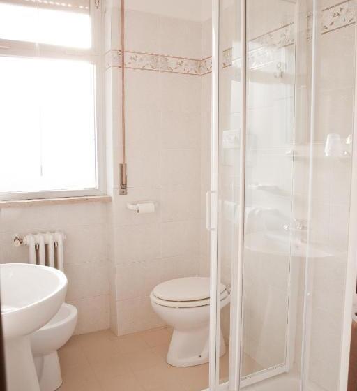 스탠다드 발코니 룸 바다 전망, King