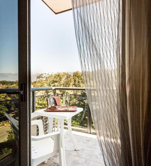 스탠다드 발코니 룸, King