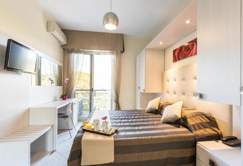 스탠다드 발코니 룸, King