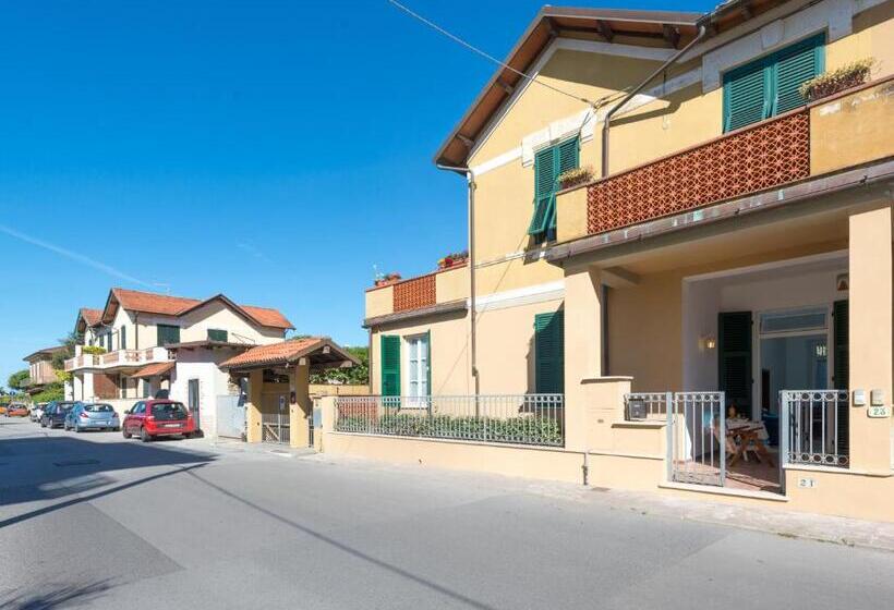 침실 3개 아파트, King