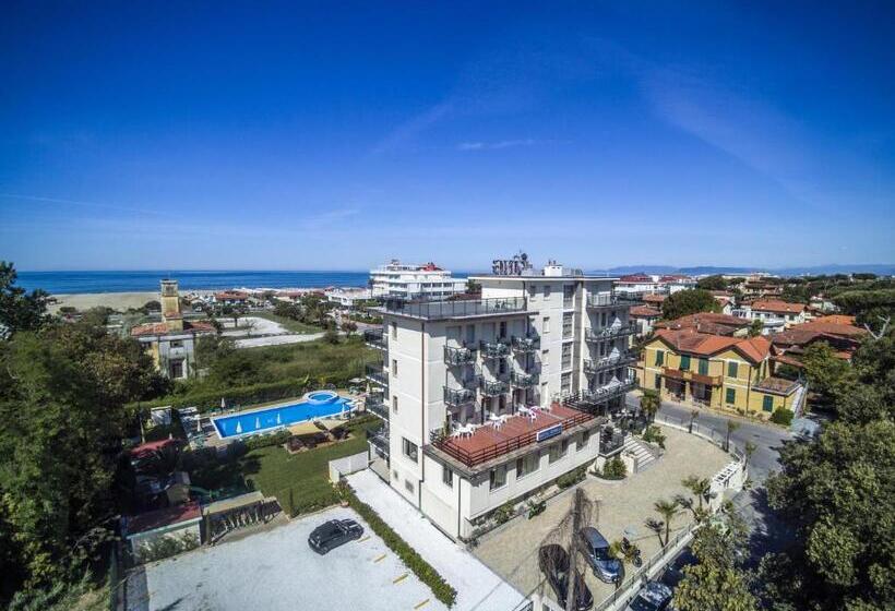 침실 3개 아파트, King