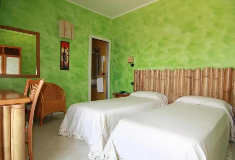 Deluxe-huone, Levante