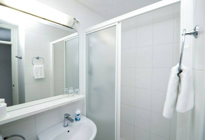 Bahçe Manzaralı Standart Oda, Lumbarda