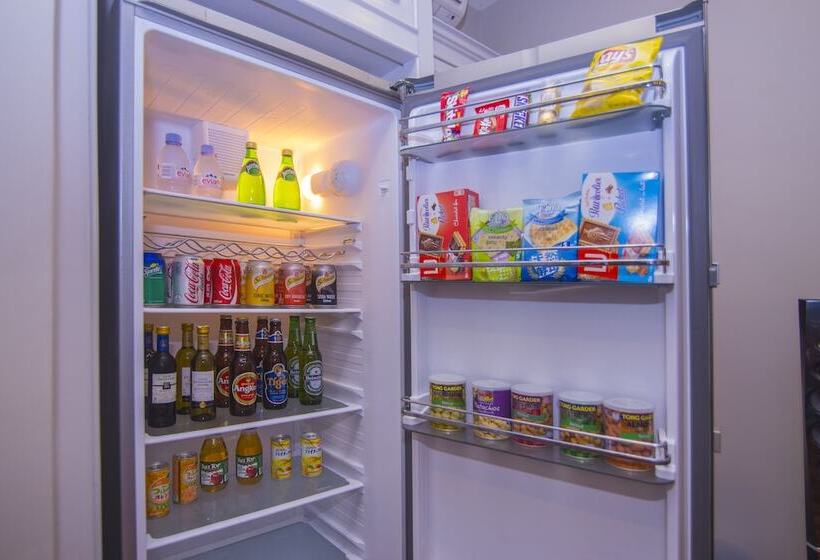 Люкс, Mane La Résidence