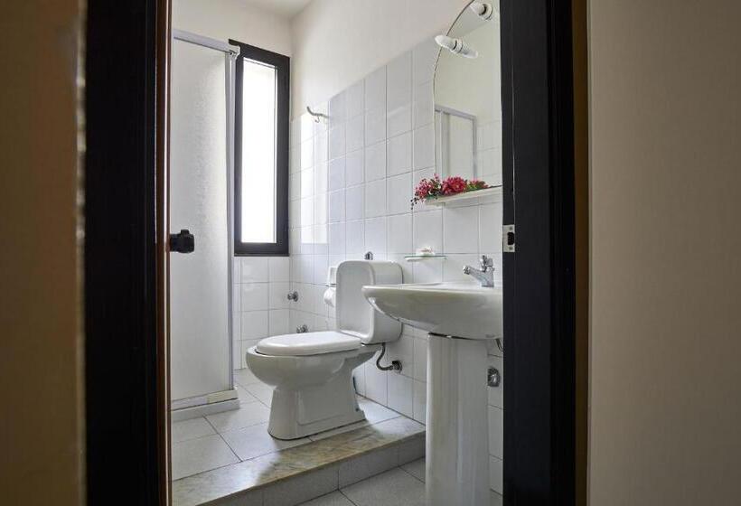 スタンダード４人部屋, Mazzurco