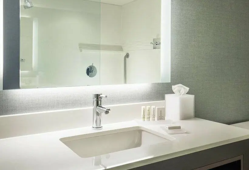 スタンダードスタジオ, Residence Inn By Marriott Boston Braintree
