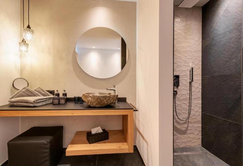 산 전망 스위트, Zalwonder