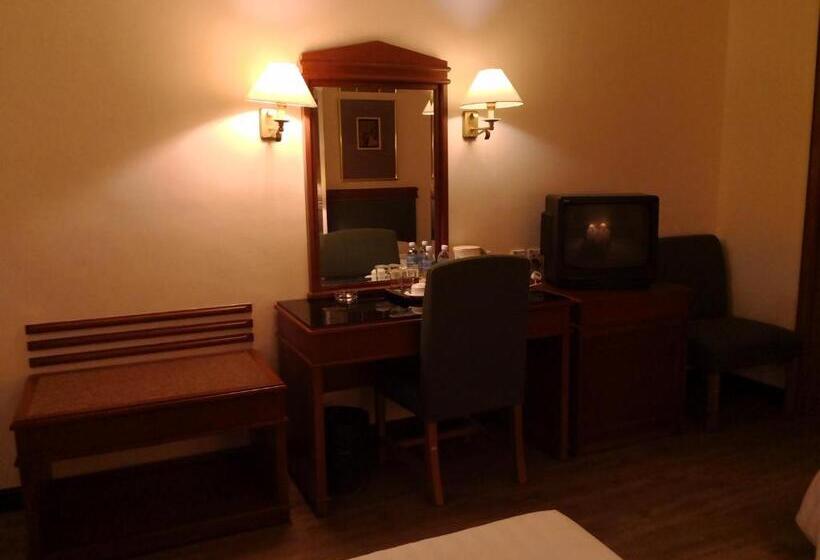 스탠다드 룸, The Executive Hotel Lahad Datu