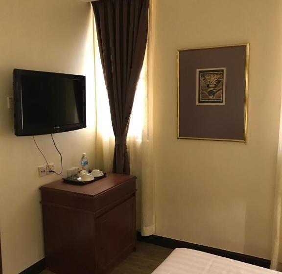 싱글 디럭스 룸, The Executive Hotel Lahad Datu