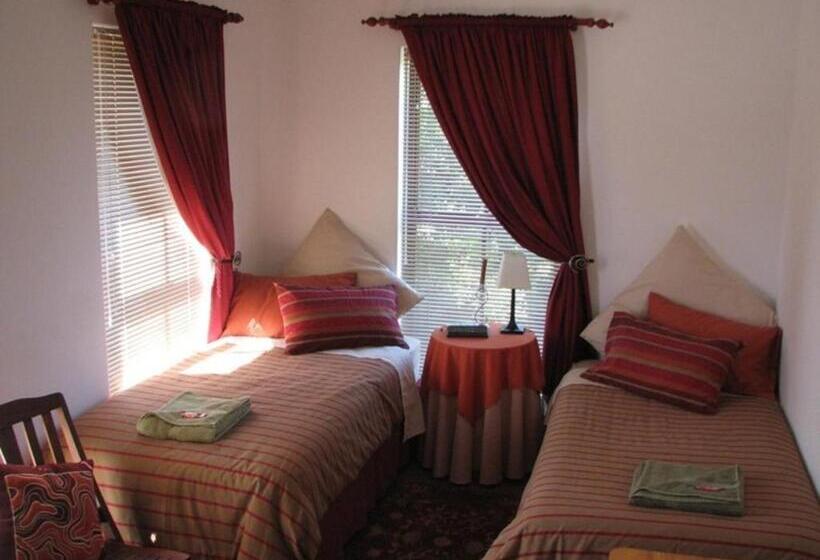 StandaardKamer, Magnolia Place Guest Houses