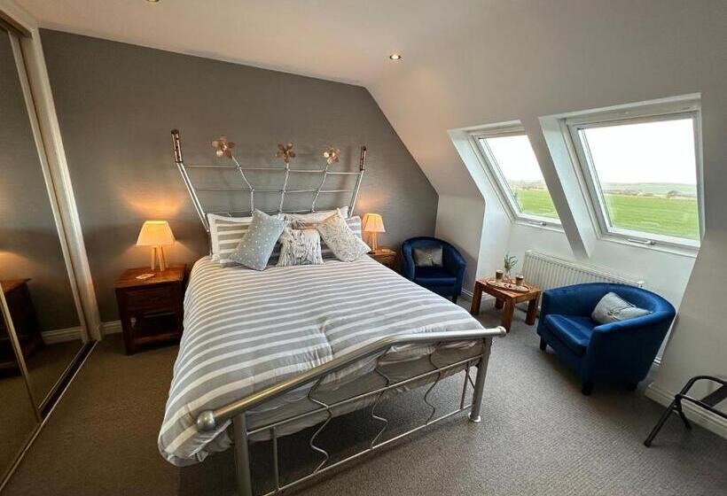 带大床的标准间, Tarskavaig B&b