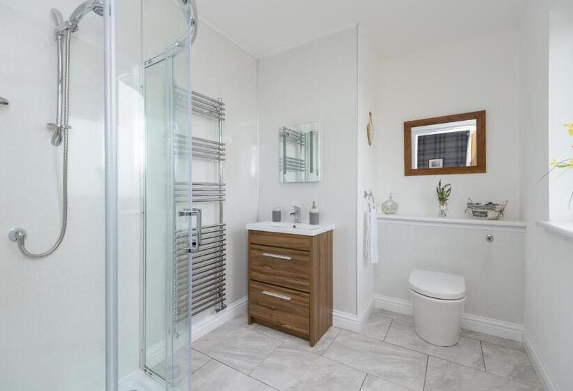 带大床的高级房间, Tarskavaig B&b