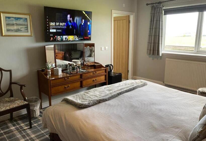 带大床的高级房间, Tarskavaig B&b