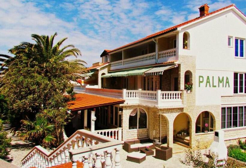 带1个卧室的带阳台的公寓, Palma Guesthouse