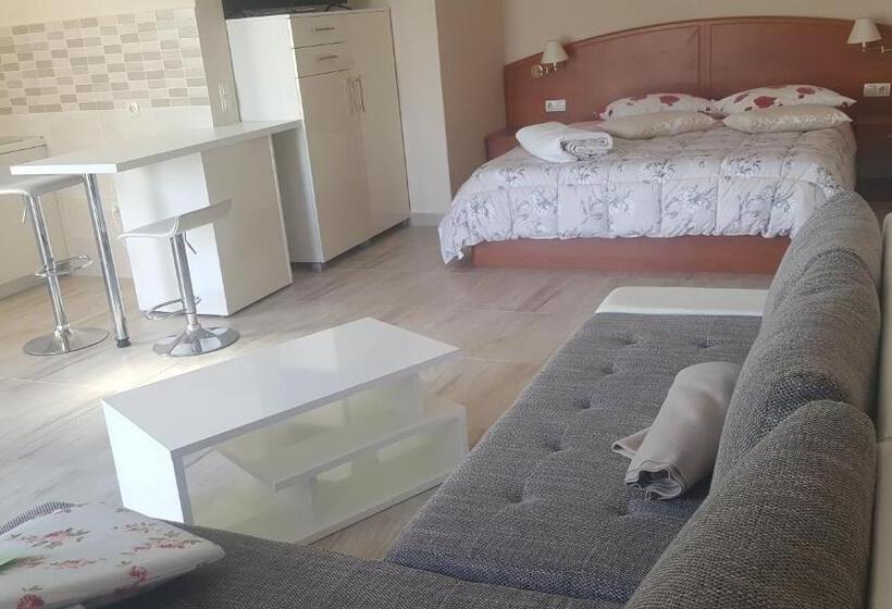 标准间带露台, Palma Guesthouse