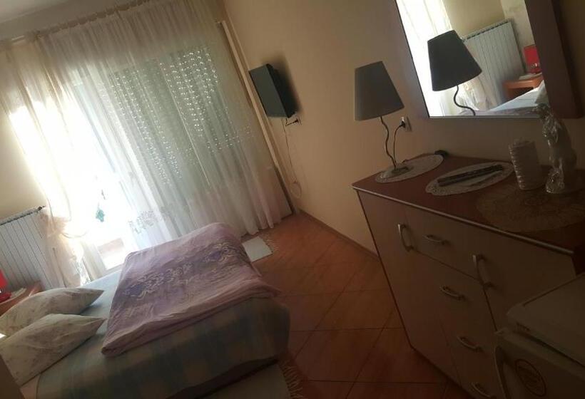 标准间带露台, Palma Guesthouse