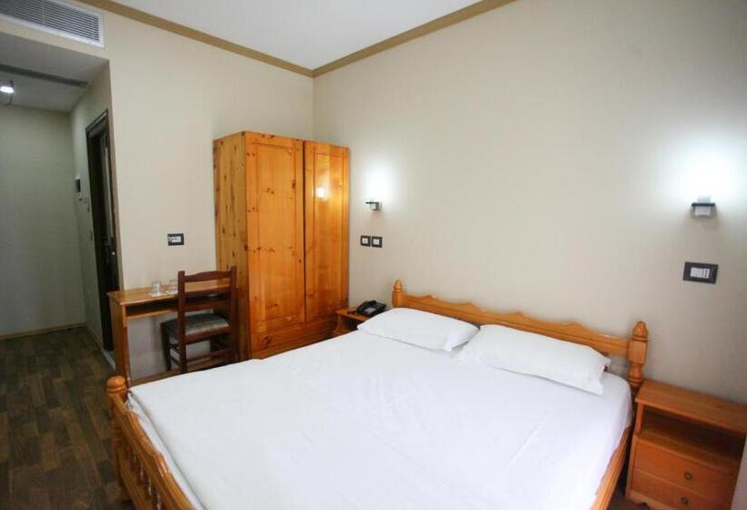 基本间, Panorama Hotel Central