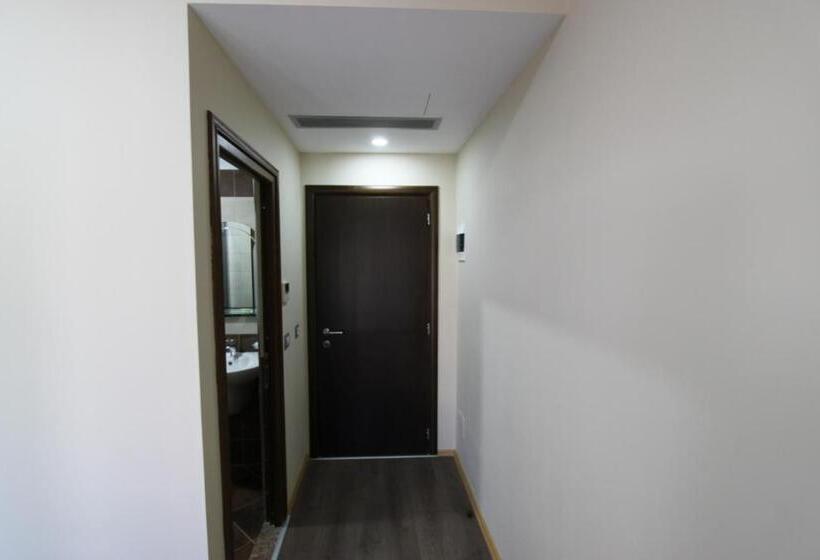 싱글 기본룸, Panorama Hotel Central