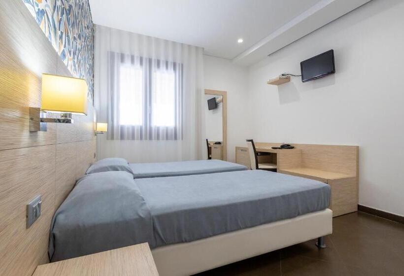 غرفة قياسية بالطابق الأرضى, Alaba