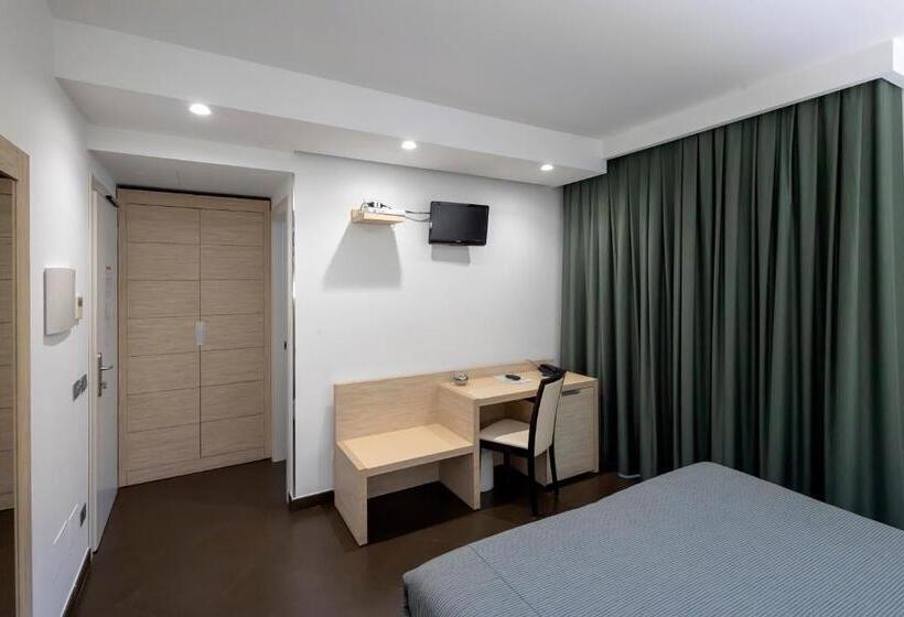 غرفة سوبيريور مزودة بشرفة, Alaba