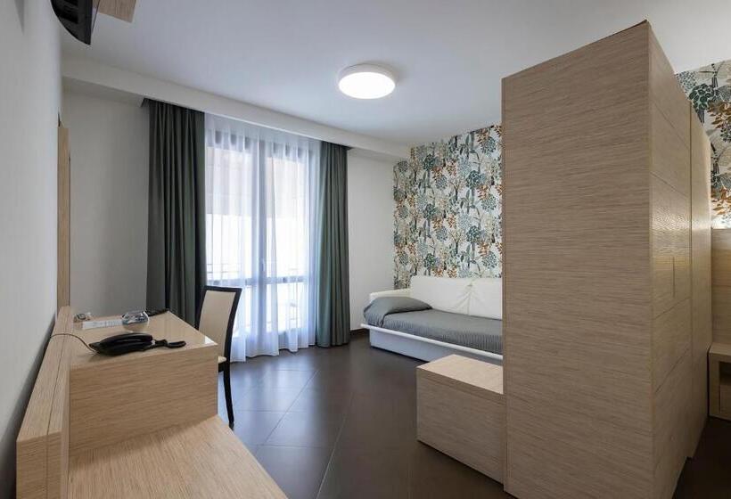 جناح جونيور, Alaba