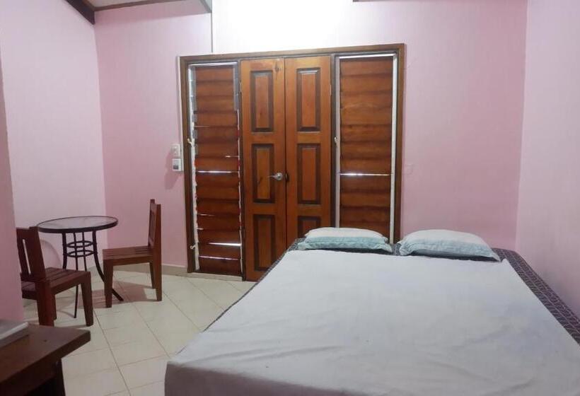 استودیوی استاندارد با چشمانداز دریا, Bluepango Guest House