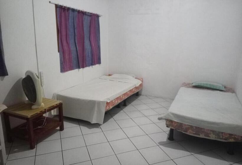 اتاق اکونومی, Bluepango Guest House