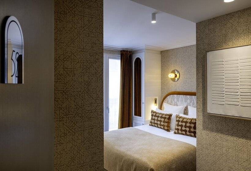 スタンダードルーム, Des Carmes By Malone