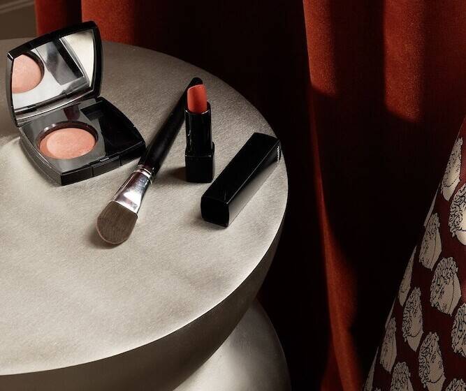 スーペリアールーム, Des Carmes By Malone