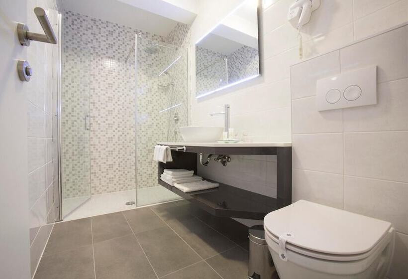 Superior Room with Terrace, Boutique Hotel Intermezzo   Pag Centre