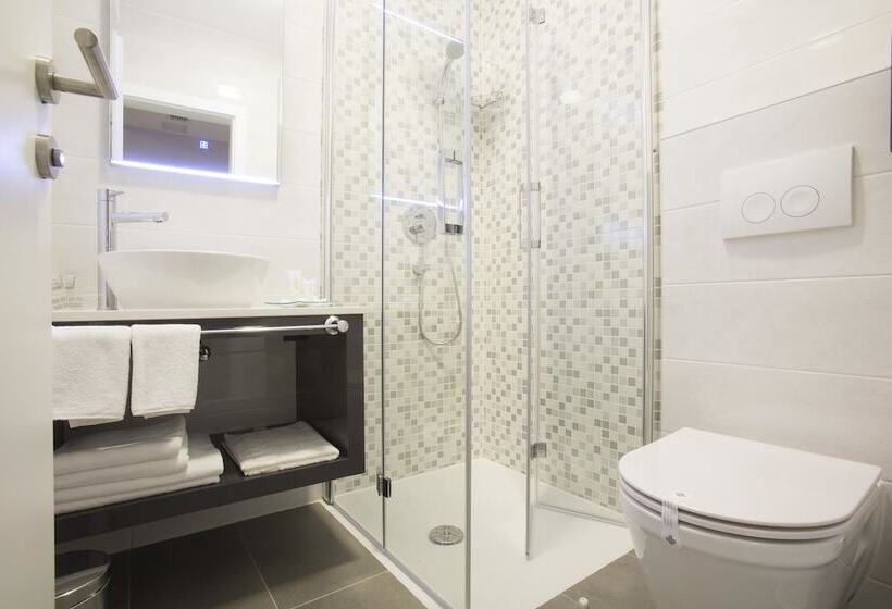 Superior Room with Terrace, Boutique Hotel Intermezzo   Pag Centre