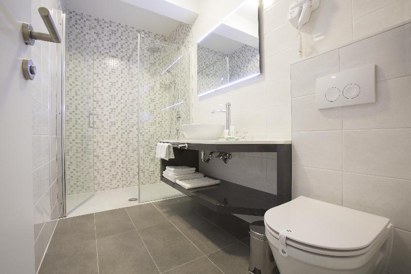 Superior Room with Terrace, Boutique Hotel Intermezzo   Pag Centre