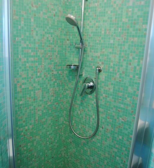 Трехместный Номер Комфорт, Mayer