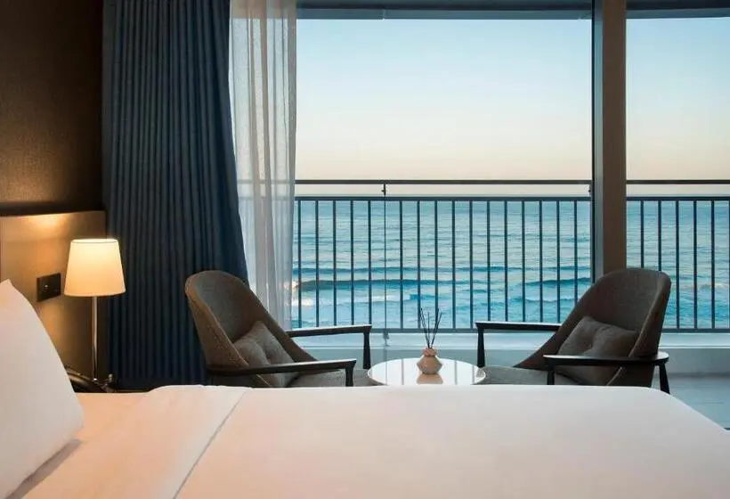 海の見えるエクゼクティブルーム, St.john S