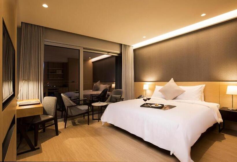 غرفة سوبيريور مطلّة علي البحر, St.john S