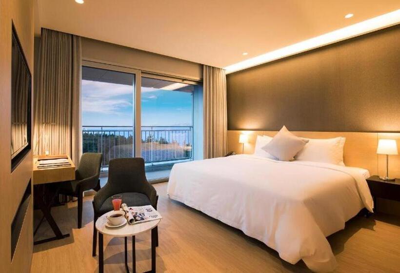 غرفة قياسية سرير كينج, St.john S