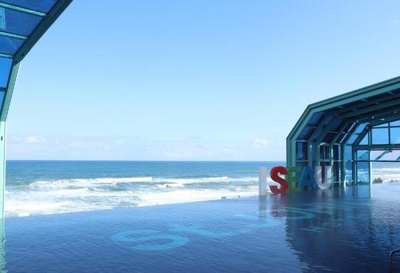 غرفة قياسية إطلالة جانبية علي البحر, St.john S